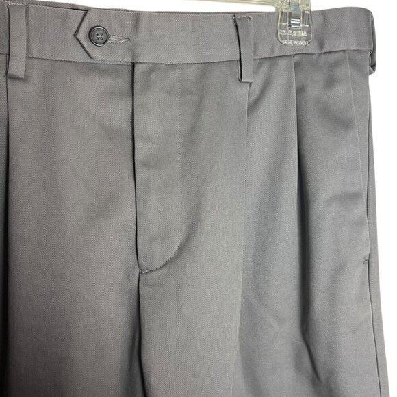 Croft & Barrow Men's 34X30‎ Business Slacks Pants Gray Trouser Cuffed Office - Picture 2 of 5